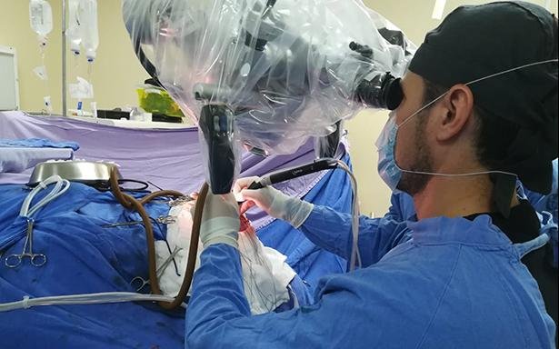 mapeo cerebral en cirugia de tumor cerebral en guadalajara